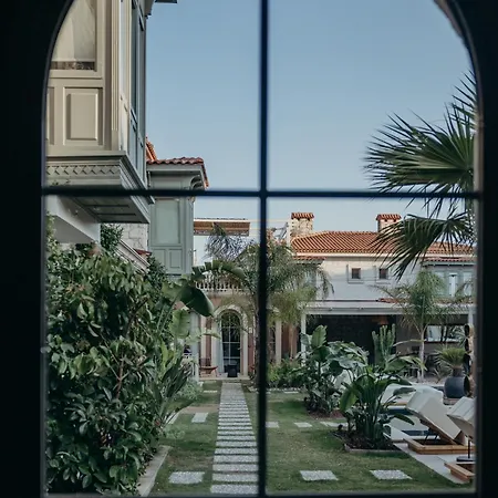 Ξενοδοχείο Lotus Bahce *